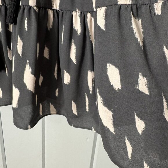 Buddy Love‎ Boho Gray Pink Top Blouse Lace Up Front Flare Bell Sleeves Size L - Picture 7 of 11